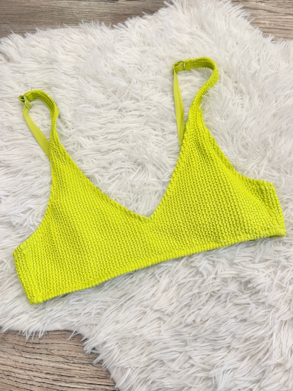 LIVELY Textured Bikini Top Small Chartreuse